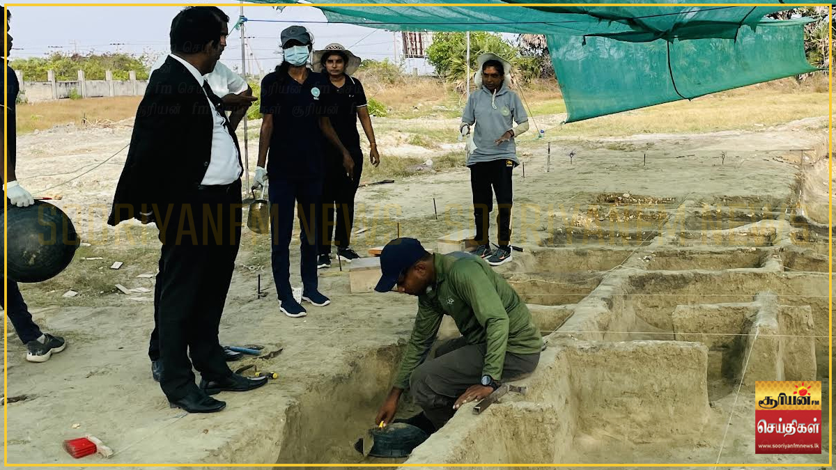 செம்மணி மனிதகுழியில் மேலும் 2 சிறுவர்களின் என்புக் கூடுகள் வெளிப்பட்டன!