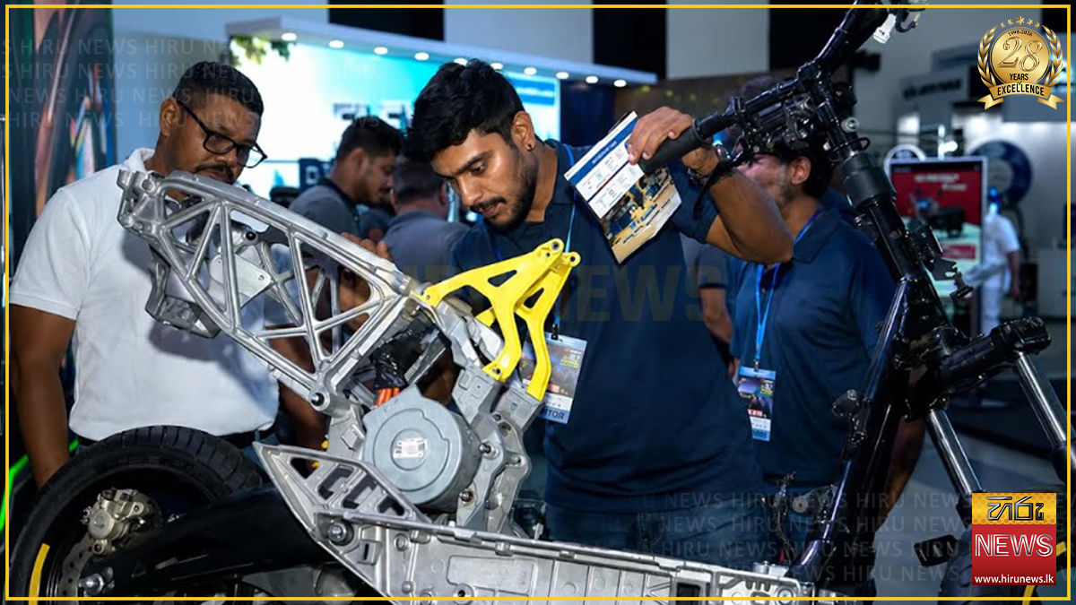 Ather showcases Innovation at Colombo EV Motor Show