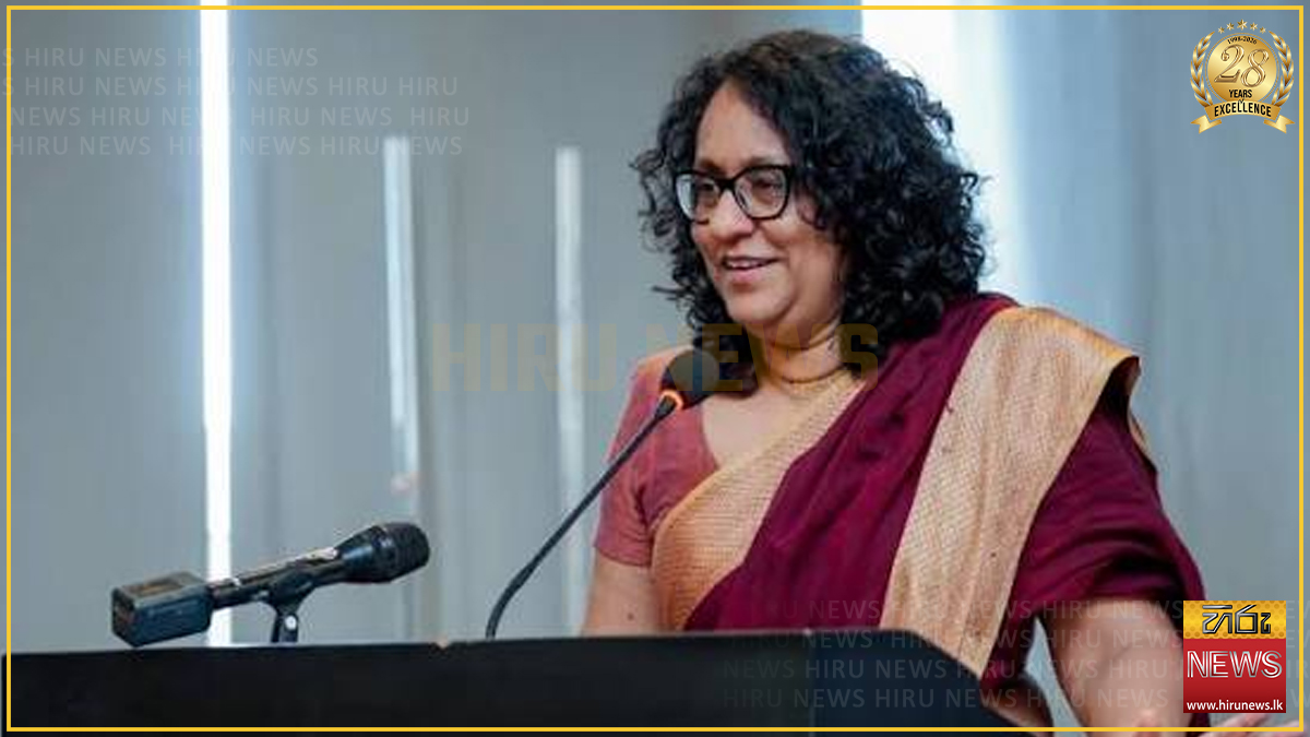 අවුරුදු 13ක් ඉස්කෝලෙ යන එක කාලය කා දැමීමක් කියලා මිනිස්සු කියන්නේ - අගමැති හරිනි