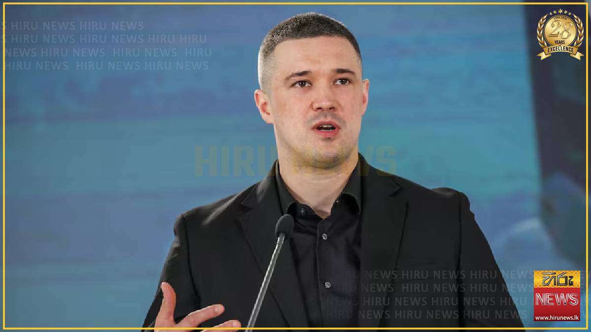 Ousted Ukrainian defence chief digs in against Zelenskiy