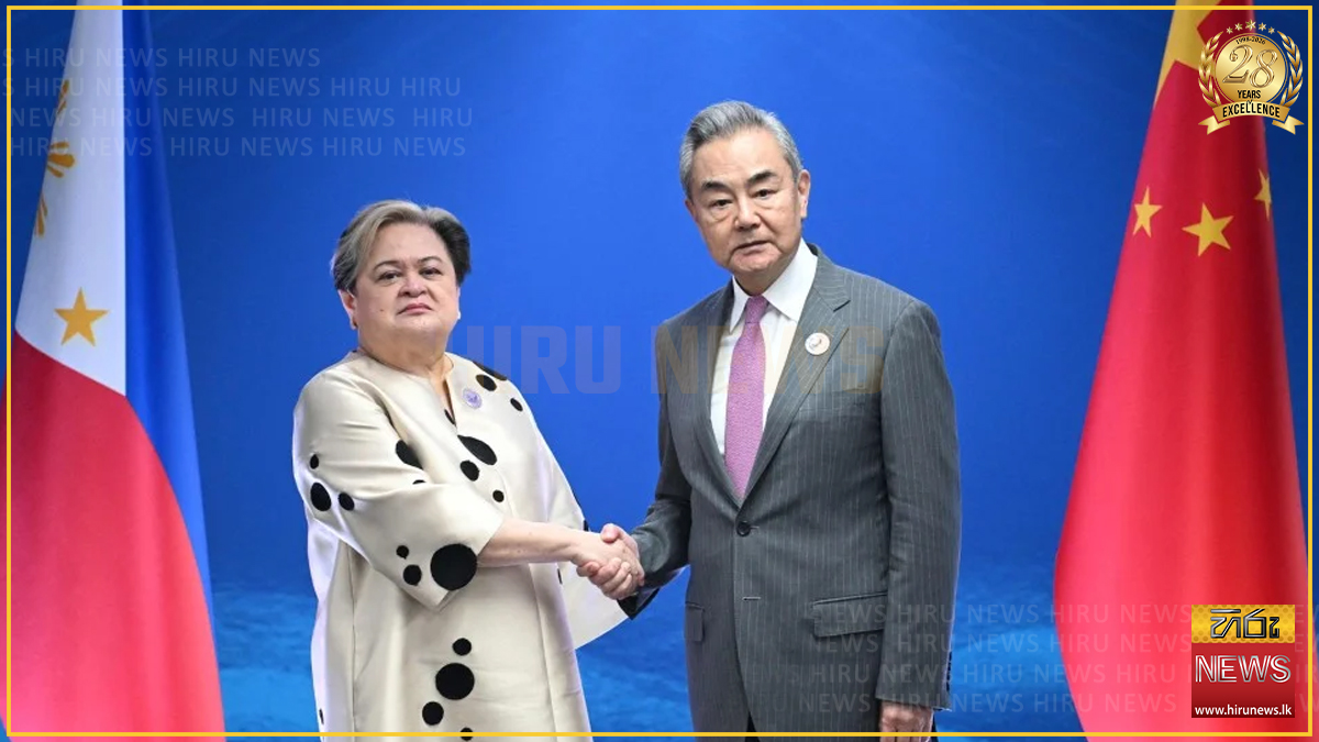 චීන සහ පිලීපීන විදේශ අමාත්‍යවරු මැනිලා නුවරදී හමුවෙති