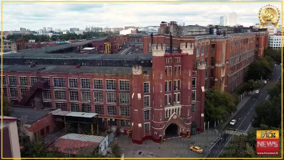 Thousands support campaign to save Soviet industrial 'castle' in Moscow