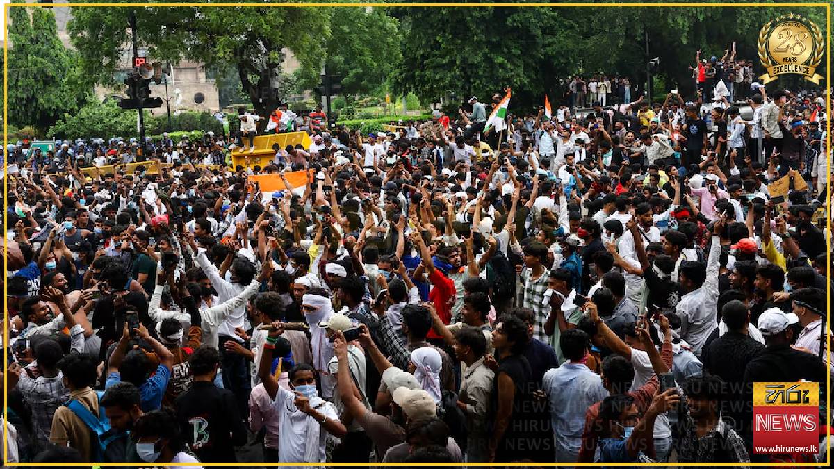 Modi urges dialogue over punishment for student protesters