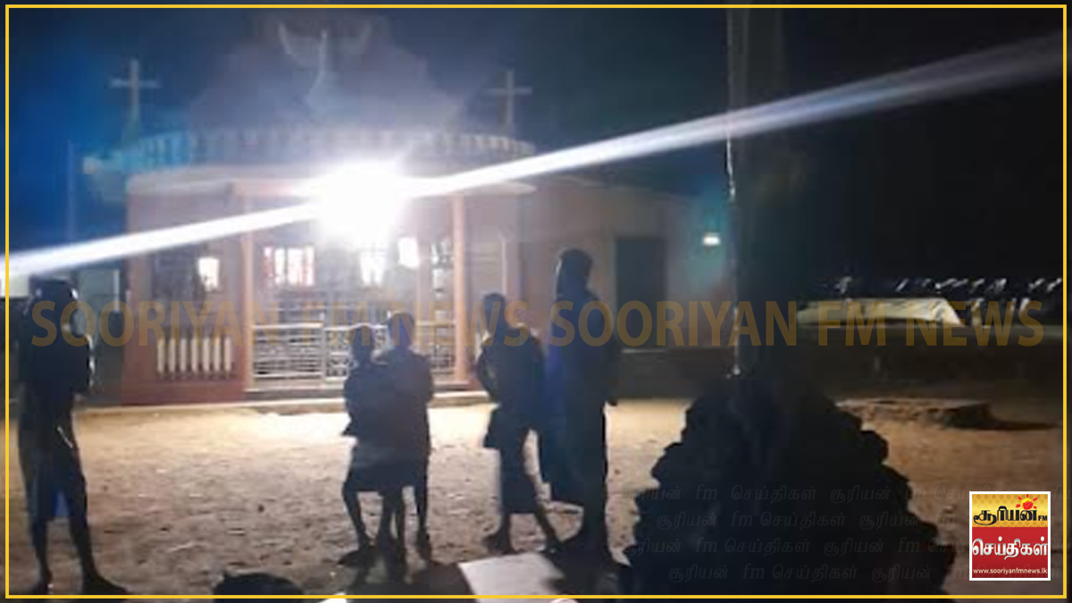 பட்டாசு வெடித்து இளைஞர் உயிரிழப்பு : யாழ்ப்பாணத்தில் துயரச் சம்பவம்!