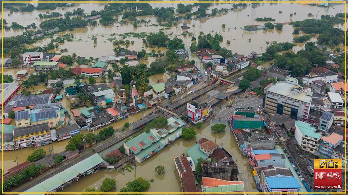 දිස්ත්‍රික්ක කිහිපයකට තවදුරටත් නායයෑමේ අනතුරු ඇඟවීම්