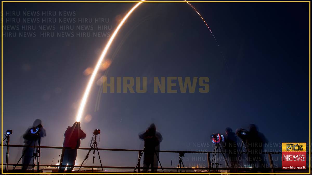 SpaceX rocket about to crash into the moon in unintentional collision