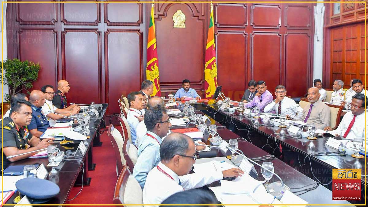 හමුදාව විද්‍යාත්මක හා වෘත්තීය නිපුණතාවෙන් සන්නද්ධ කළ යුතුයි - ජනපති