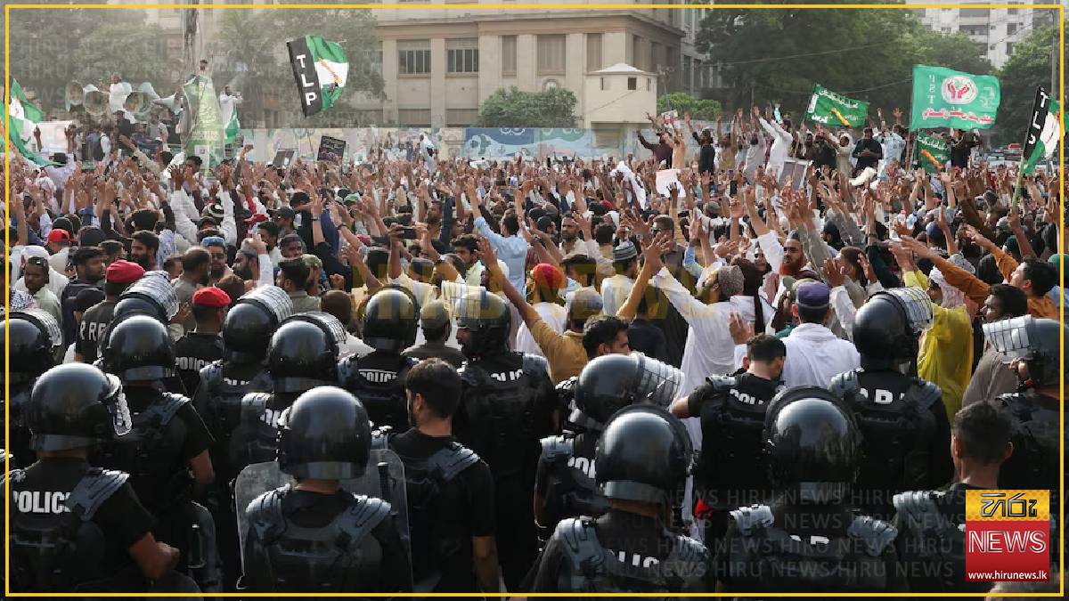 As Pakistan's army chief turns on hardline Islamist groups, blasphemy cases plummet