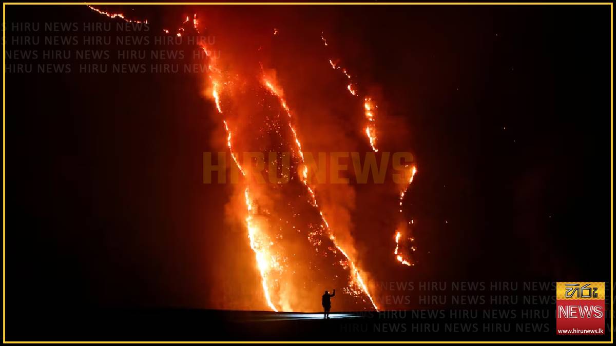 Indonesia closes all access to Mount Bromo as wildfire expands