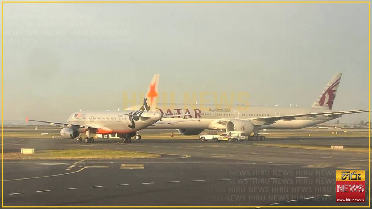 Jetstar plane narrowly avoids collision at Sydney Airport