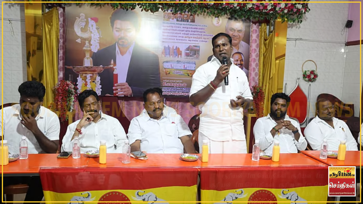 "தமிழகத்தில் விஜய் ஊழலற்ற ஆட்சியைத் தருகிறார்; அவரே அடுத்த பிரதமர்!" 