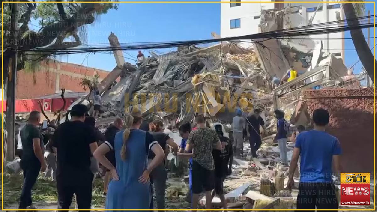 More than 100 killed after strongest quake this century hits western Colombia
