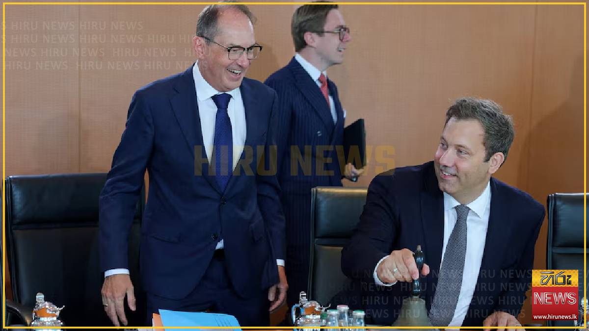 German cabinet approves plan to grant more powers to spy services