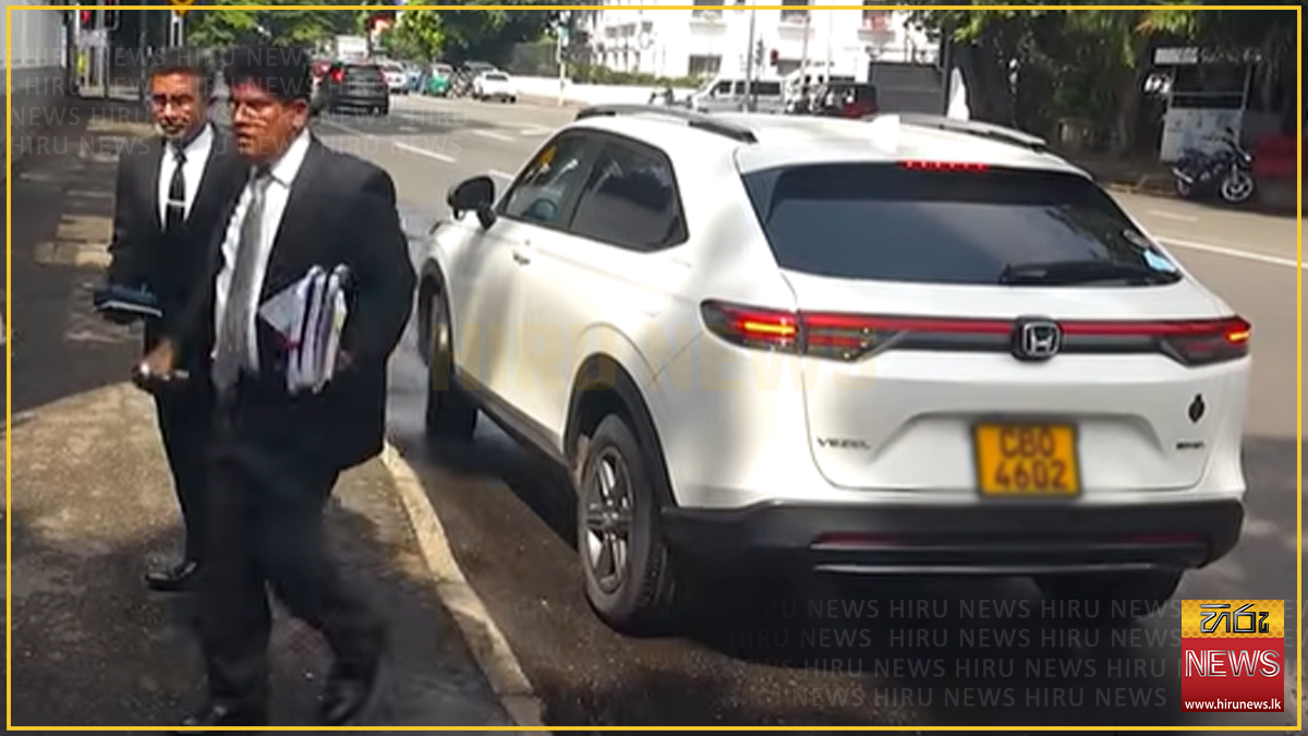 පාර්ලිමේන්තුවේ හිටපු නියෝජ්‍ය මහලේකම් චමින්ද කුලරත්න අල්ලස් කොමිසමට පැමිණෙයි