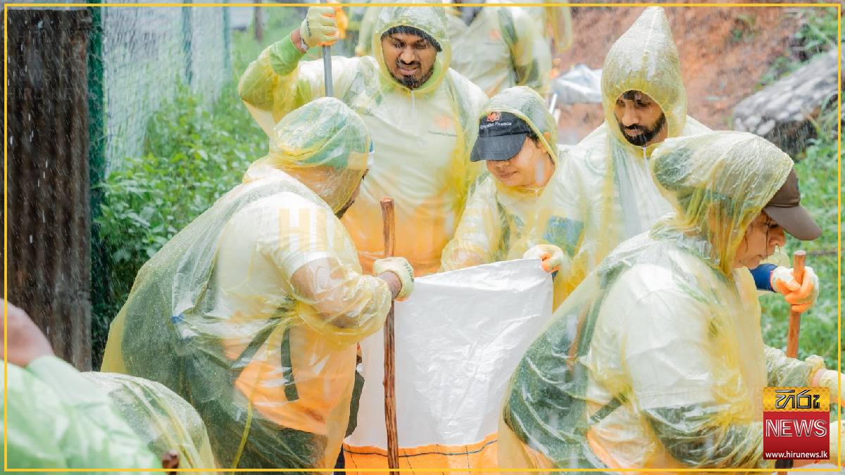 Siyapatha Finance removes a tonne of plastic in Sri Pada cleanup