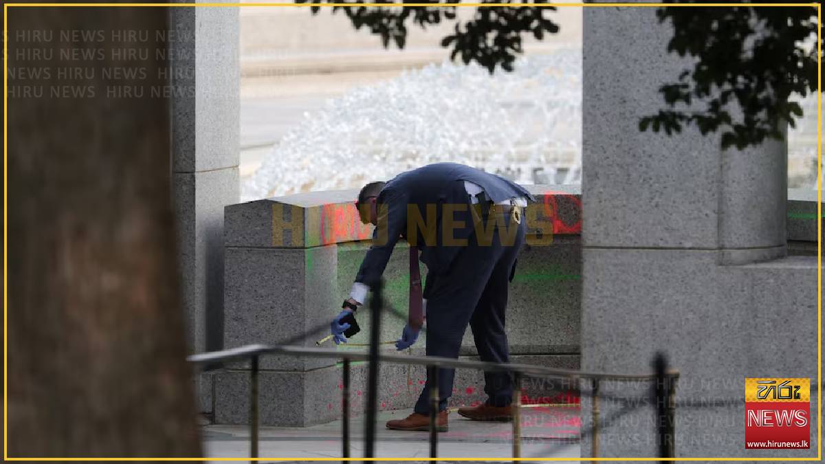 Woman charged over Washington World War II Memorial vandalism