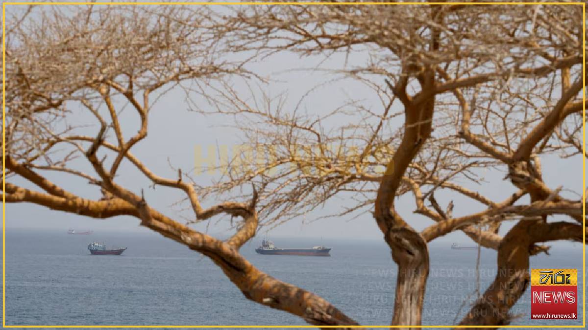 Hormuz traffic slows further after US threatens more economic pressure on Iran