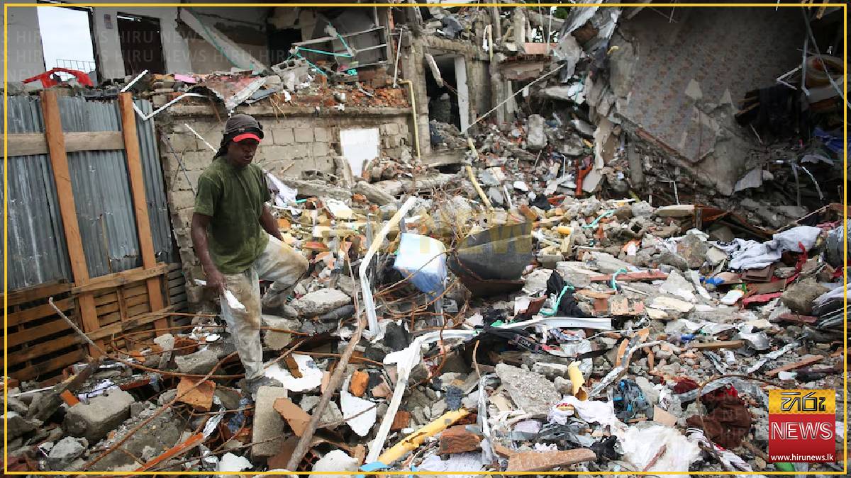Race to reach trapped Colombia quake survivors offers hope