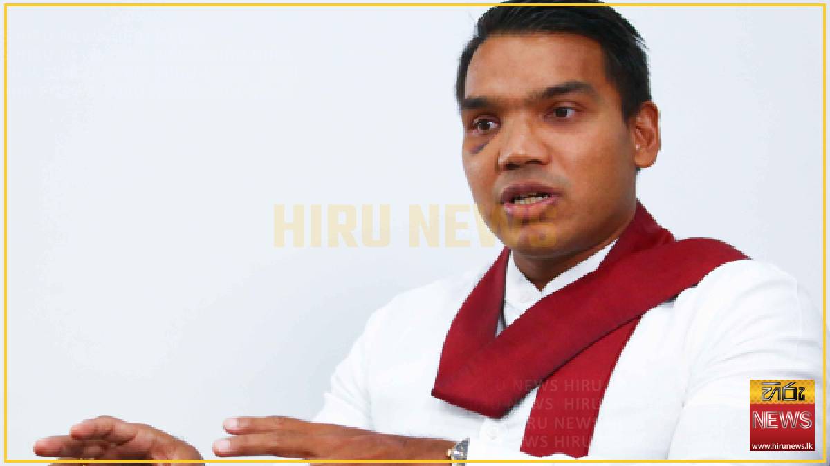 Namal challenges President over ‘legal experts’