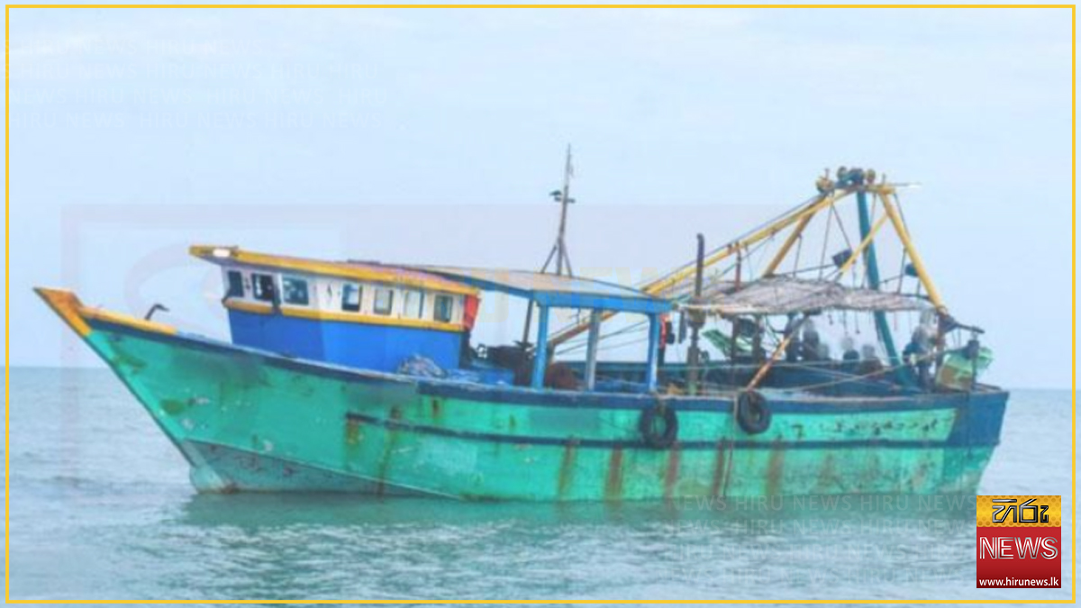 යාපනය නාගදීප මුහුදේ බෝට්ටුවක් පෙරළෙයි - 10ක් ‍රෝහලේ