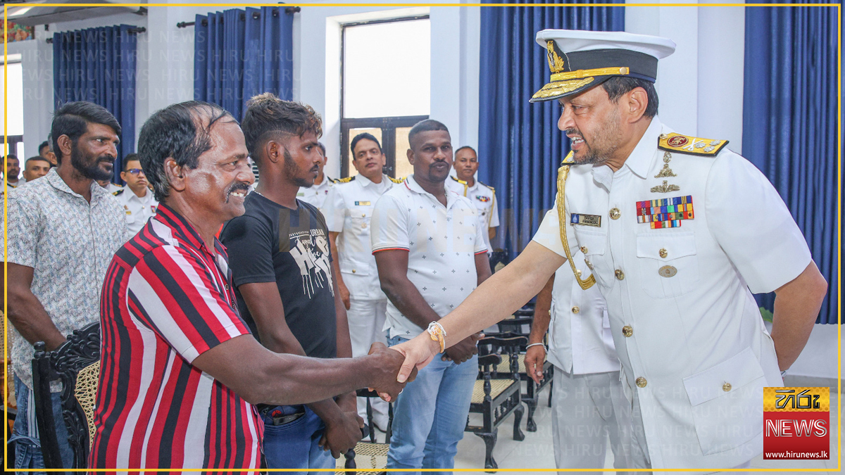 ඩෝරා අනතුරෙන් නාවිකයින් බේරාගත් පිරිසට නාවික හමුදා ප්‍රශංසාව