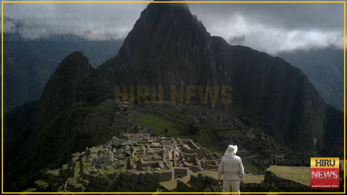 El Niño rains flood Peru, disrupt Machu Picchu access