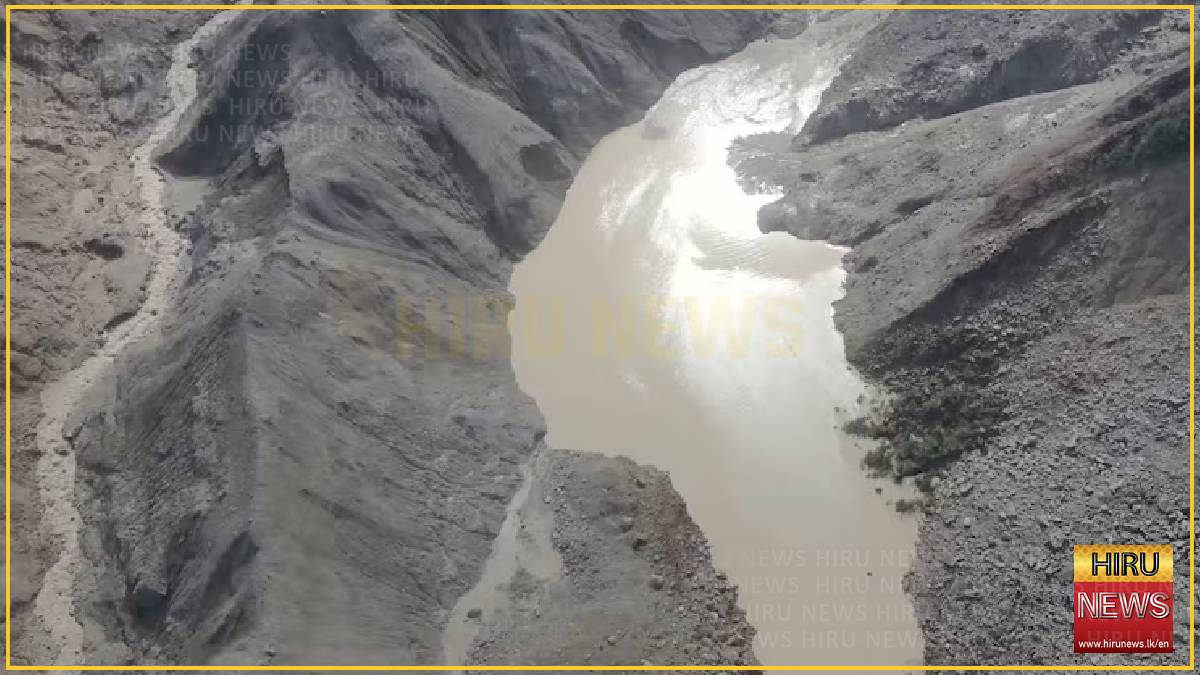 Risk of second flood near Nepal wanes