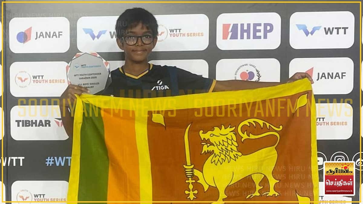 மேசை டென்னிஸ் பந்து போட்டியில் வெள்ளிப் பதக்கம் வென்ற இலங்கை வீரர் தாவி சமரவீர