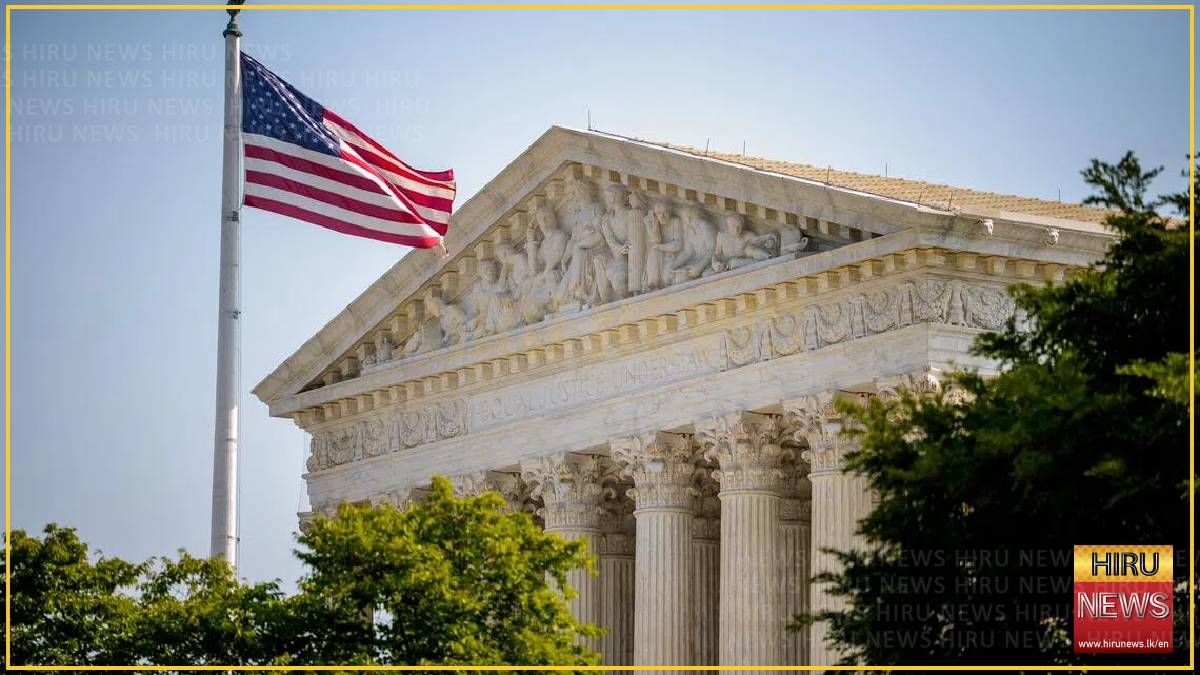 Democrats sink Republican bid to cap Supreme Court at nine justices