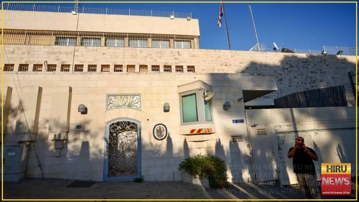 Israel to close British consulate in East Jerusalem after UK, France and Canada ban imports from settlements