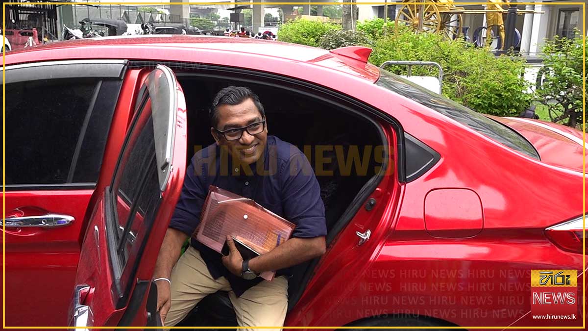 හිටපු පා.ම. තිස්ස කුට්ටිආරච්චි FCIDට පැමිණෙයි