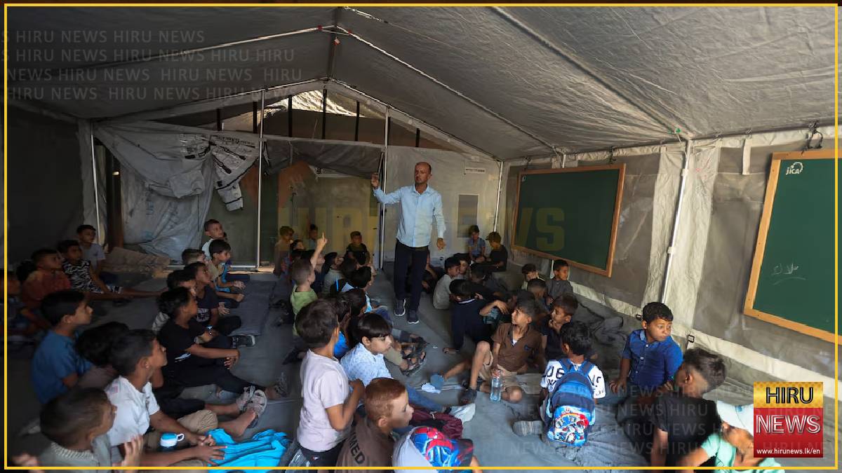 Gaza students return to in-person schooling for first time in three years