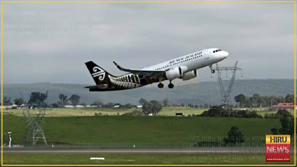 First international flight takes off from new Sydney airport