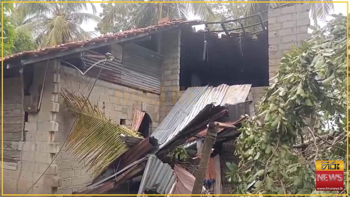 මහවැව ඉරණවිල ප්‍රදේශයේ හමාගිය සුළඟකින් නිවාස 100 කට හානි