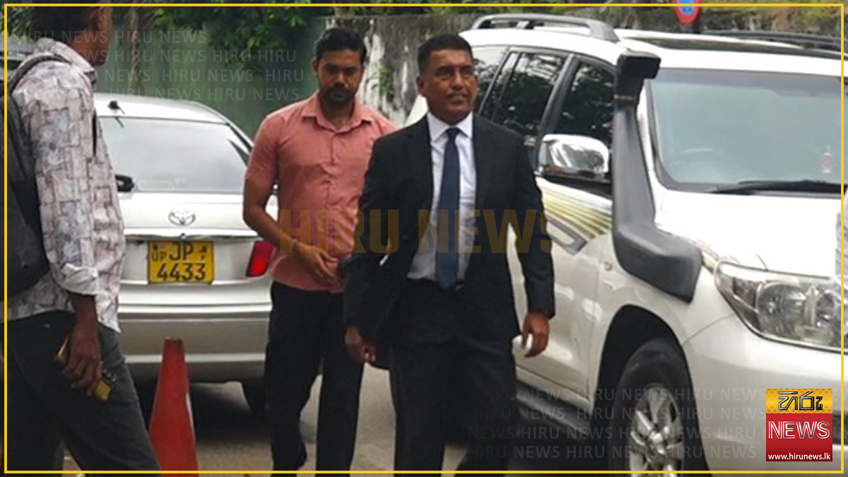 බදු නොගෙවා මෙරටට ගෙන්වූ සුඛෝපභෝගී මෝටර් රථයක් සම්බන්ධයෙන් ජොන්ස්ටන් වරද පිළිගනී
